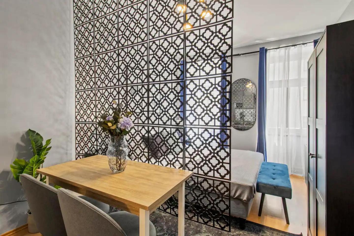 Apartment Next To Main Station I Shopping Street I Fast Wifi *